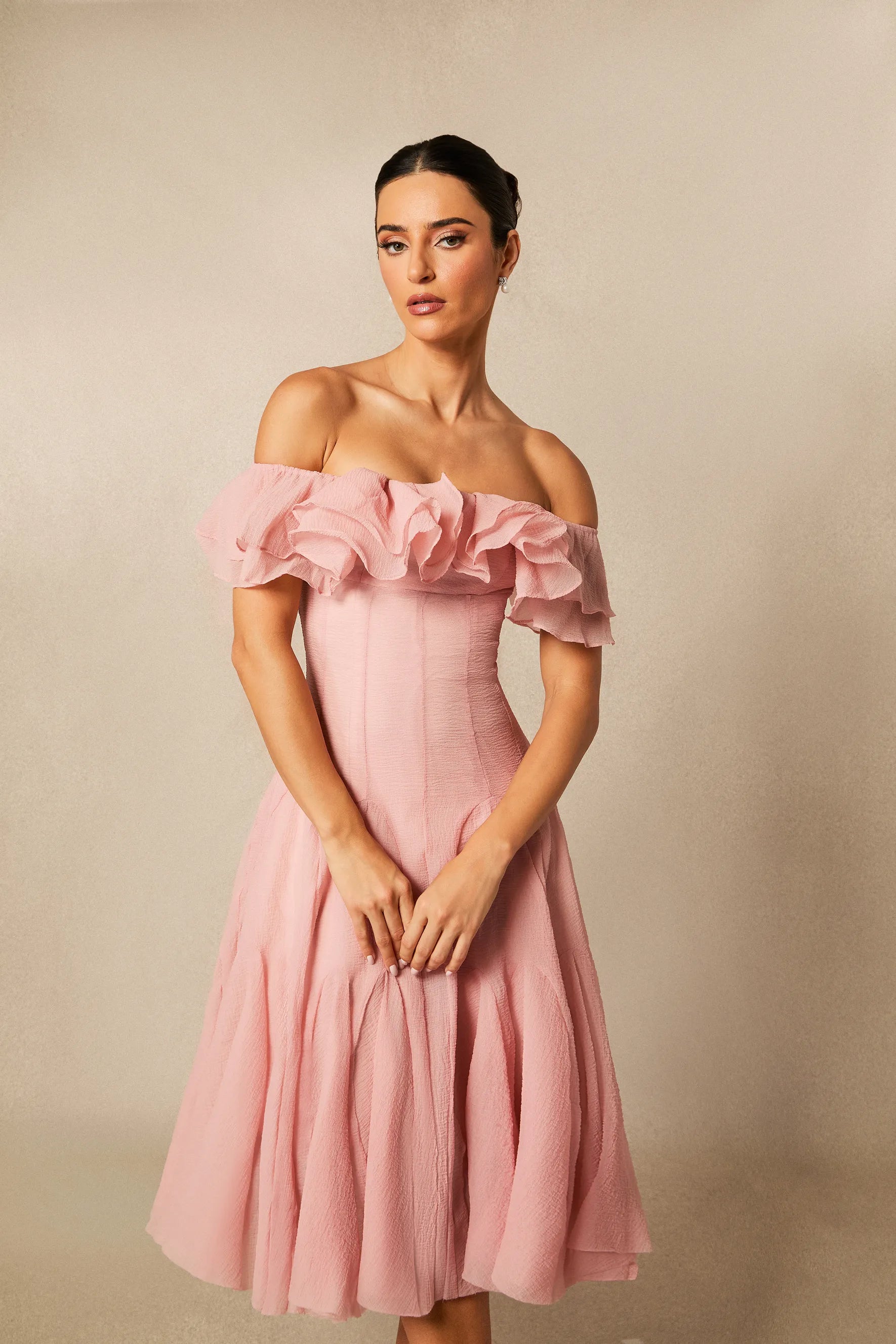 Vita - Off-Shoulder Ruffle Midi Dress