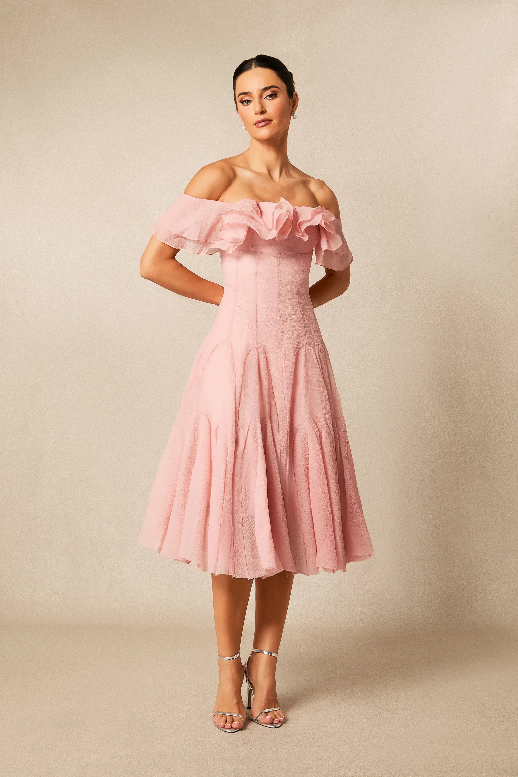 Vita - Off-Shoulder Ruffle Midi Dress