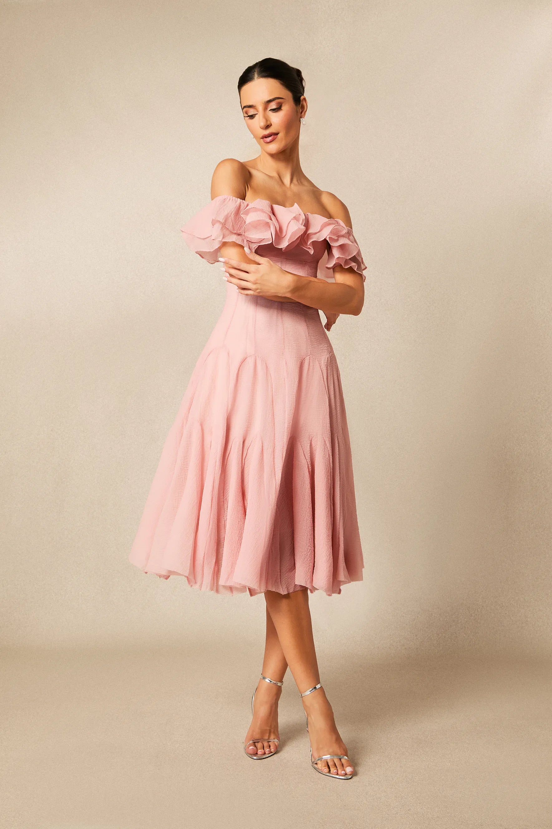 Vita - Off-Shoulder Ruffle Midi Dress