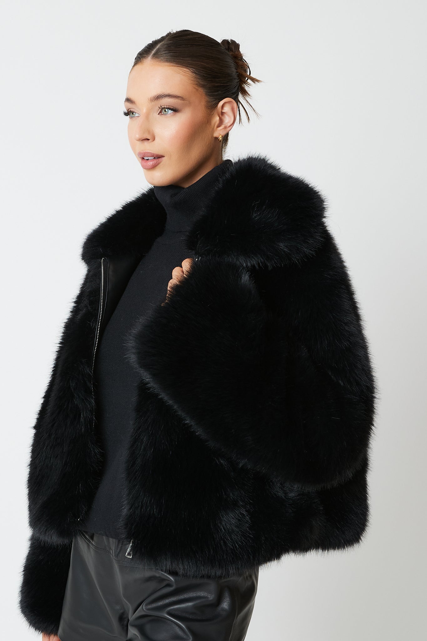 Angeline Premium Faux Fur Bomber