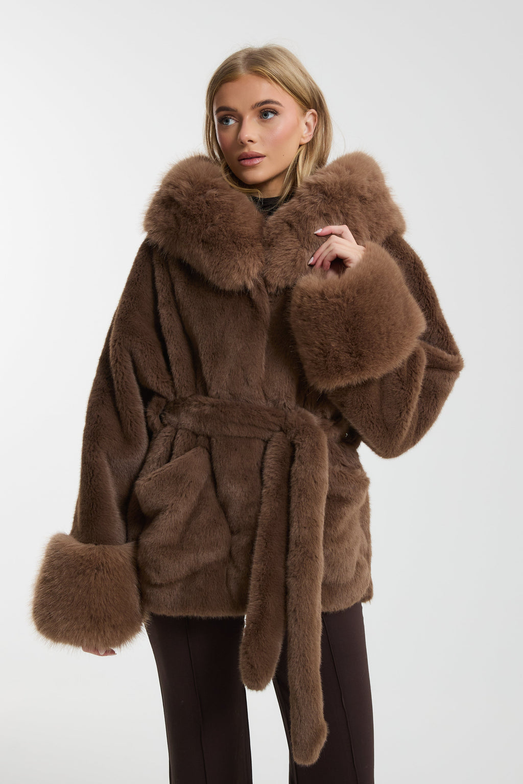 Ari Premium Faux Fur Coat