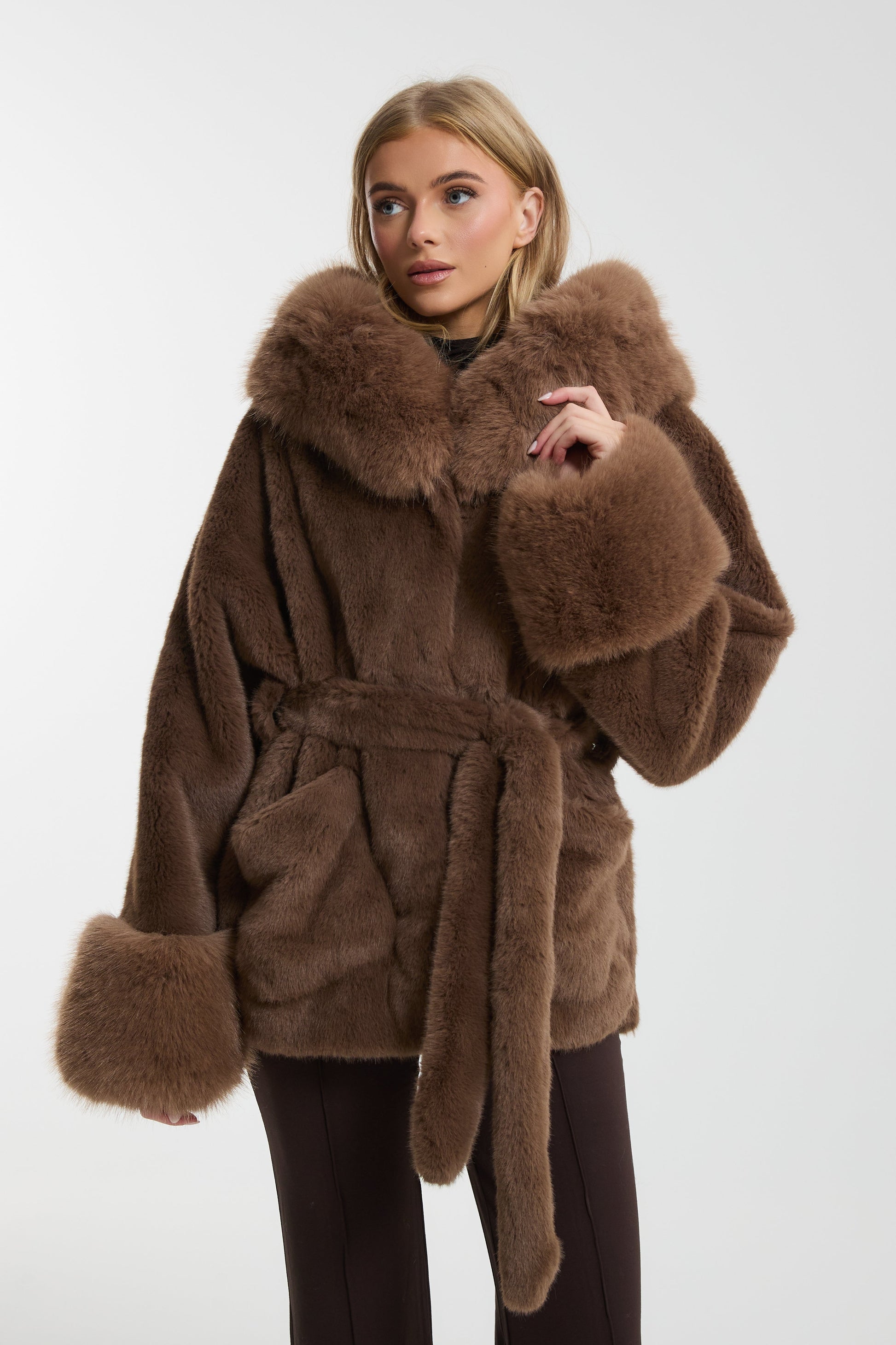 Ari Premium Faux Fur Coat
