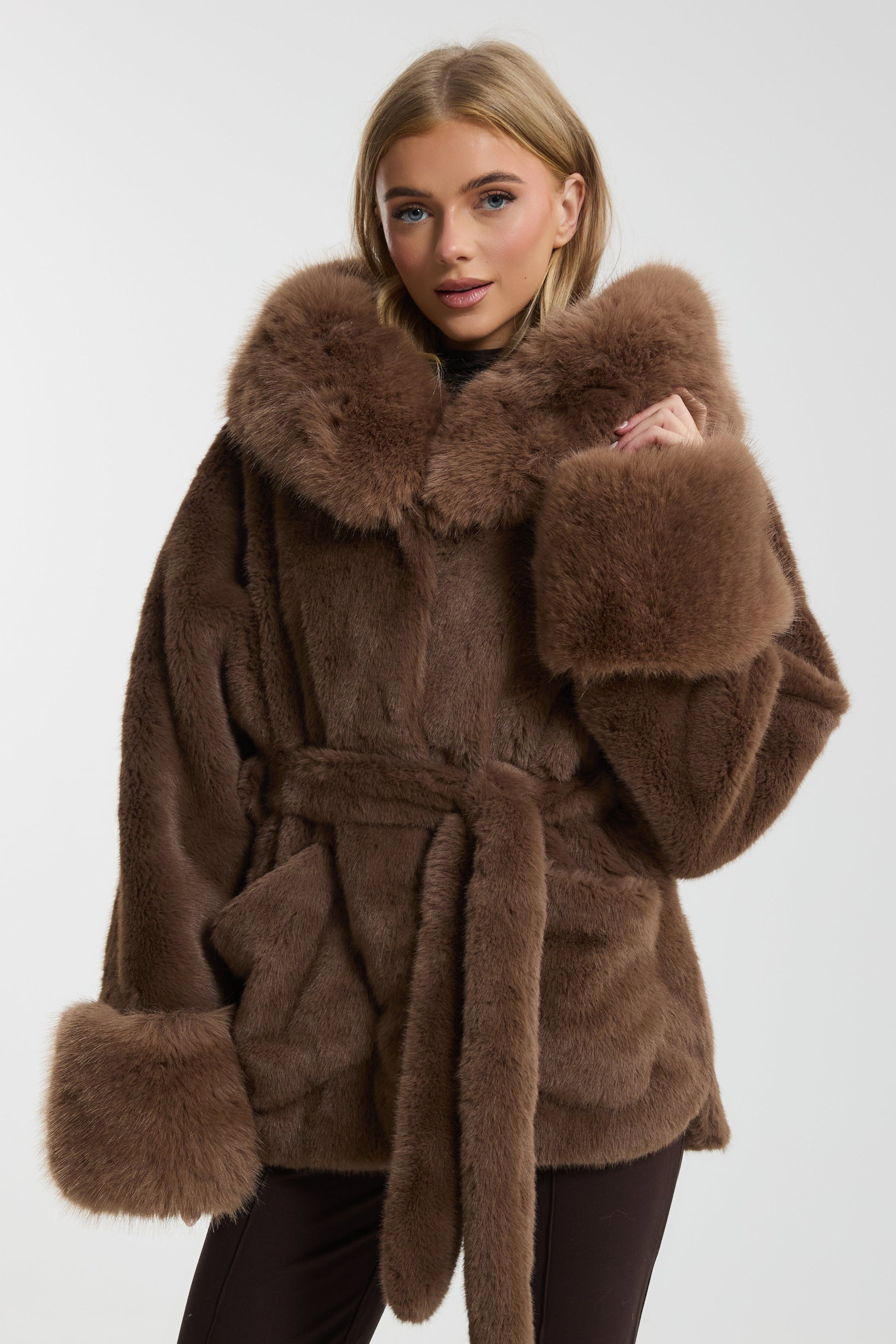 Ari Premium Faux Fur Coat