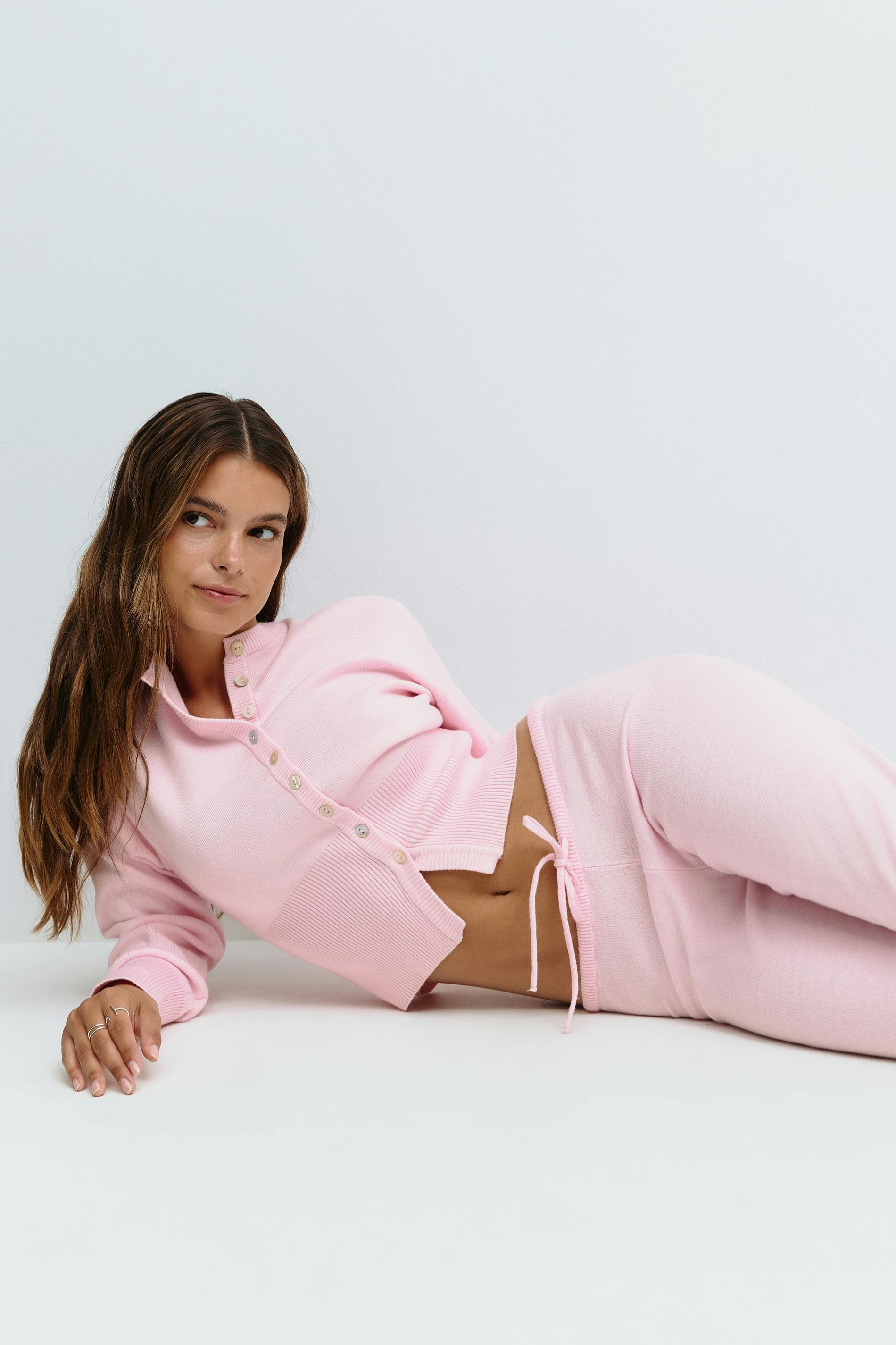 The Lausanne Knitted Set