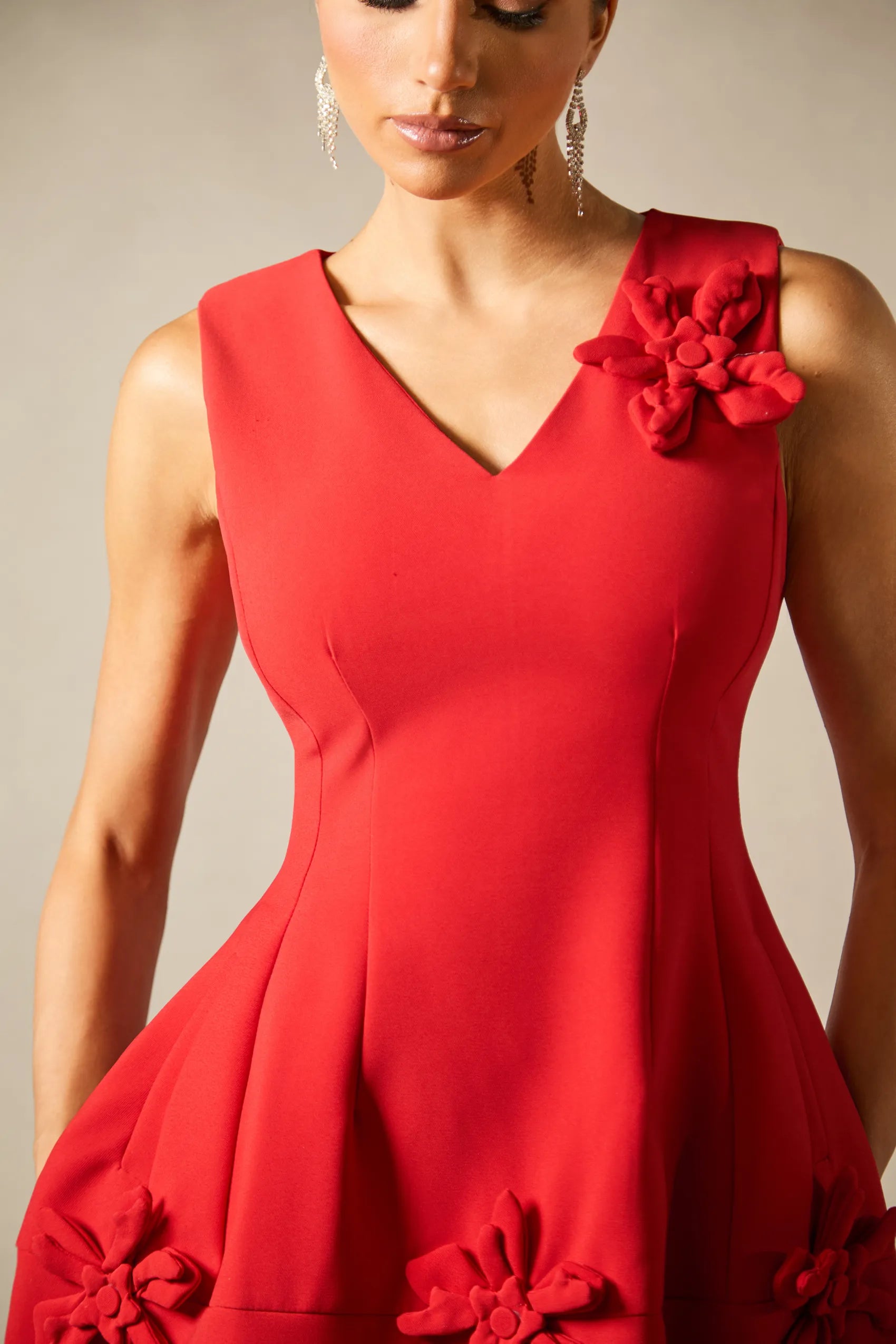 Bertina - Floral Applique V-Neck Mini Dress