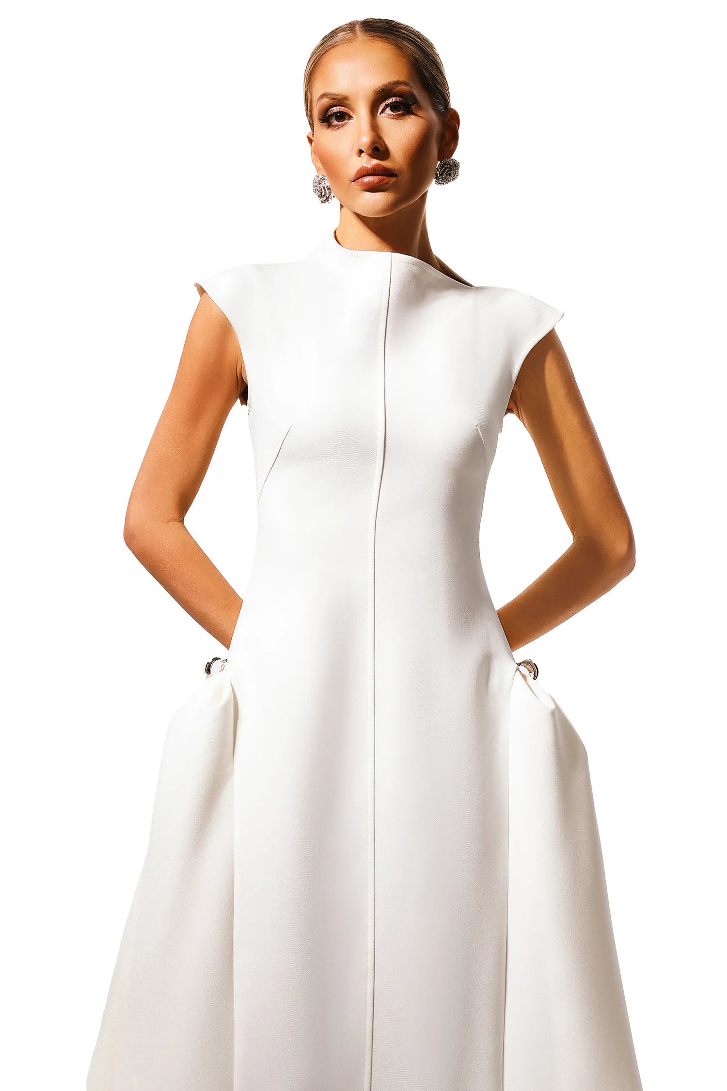 Beatrice - Sleeveless Maxi Dress