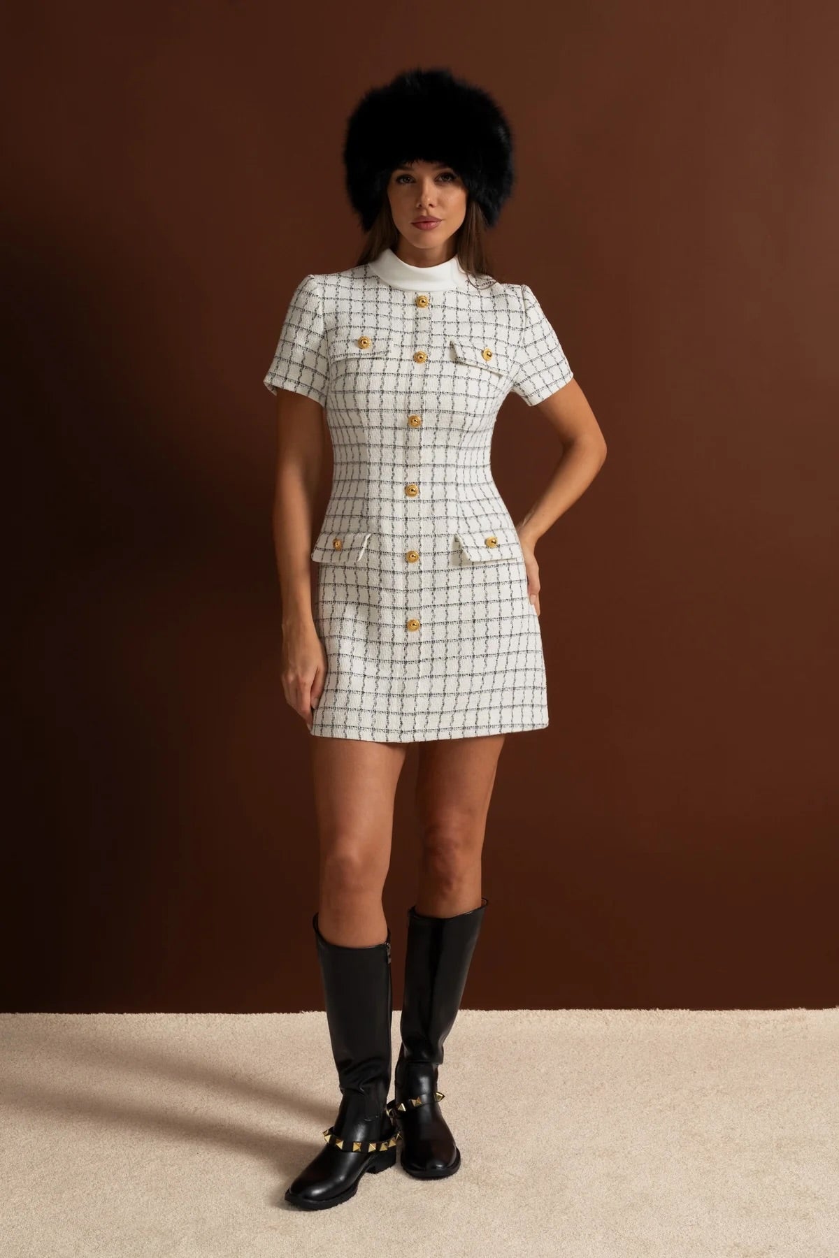 Short Sleeve Tweed Mini Dress With Contrast Collar – White And Black