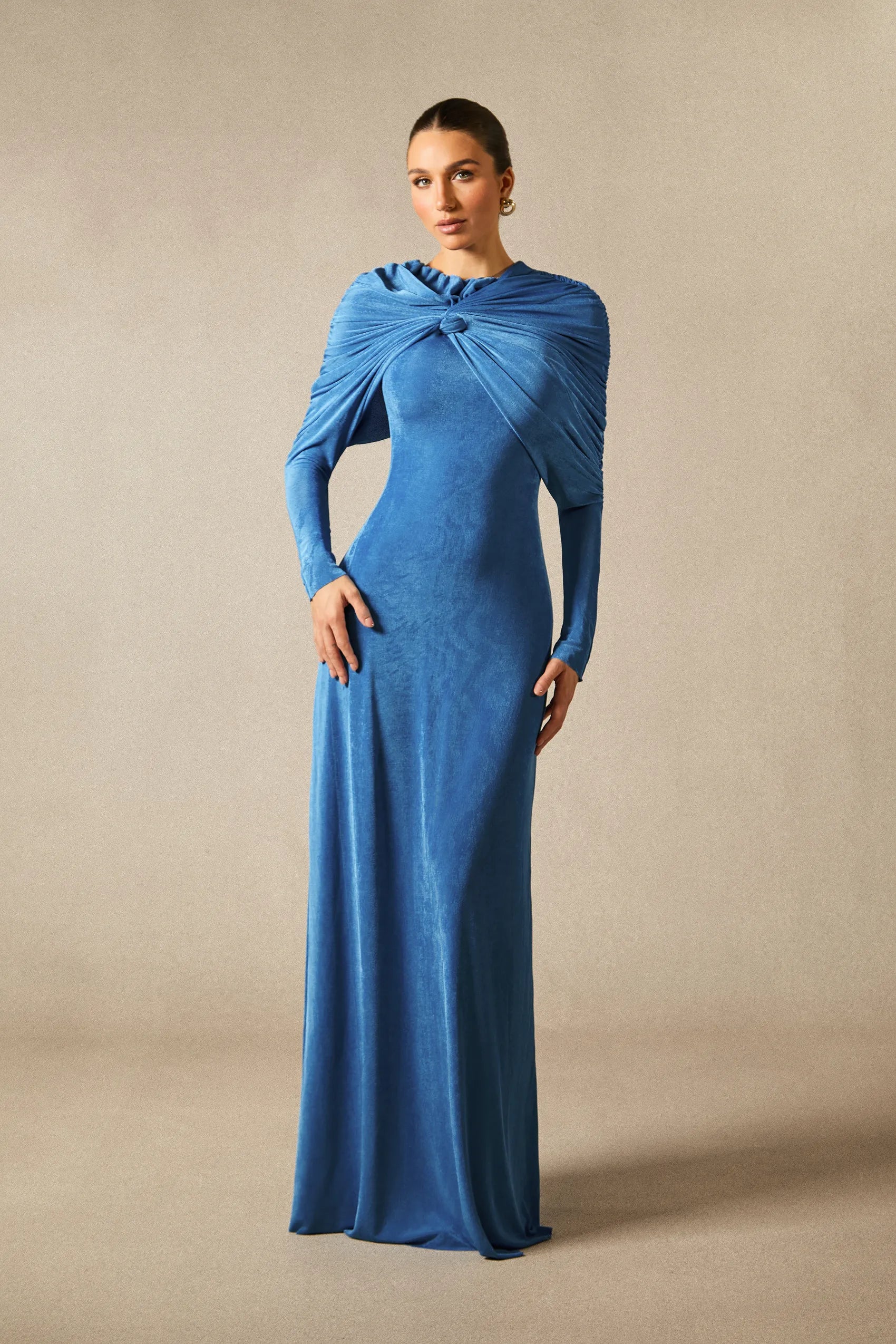 Virginia - Blue Velvet Long Sleeve Maxi Dress