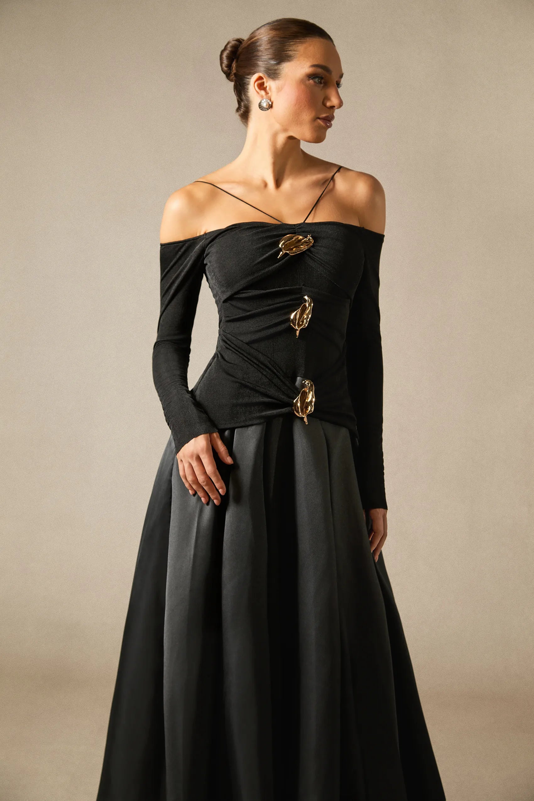 Katherine - Off-Shoulder Strap Maxi Dress