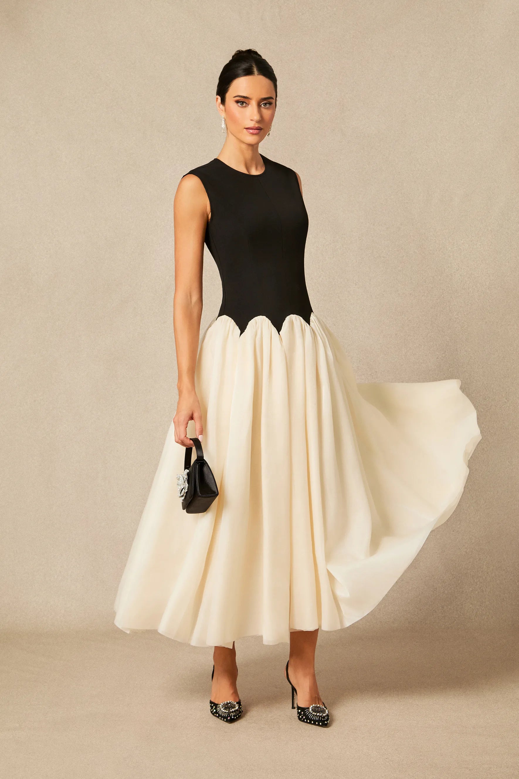 Zoey - Black & White Maxi Dress