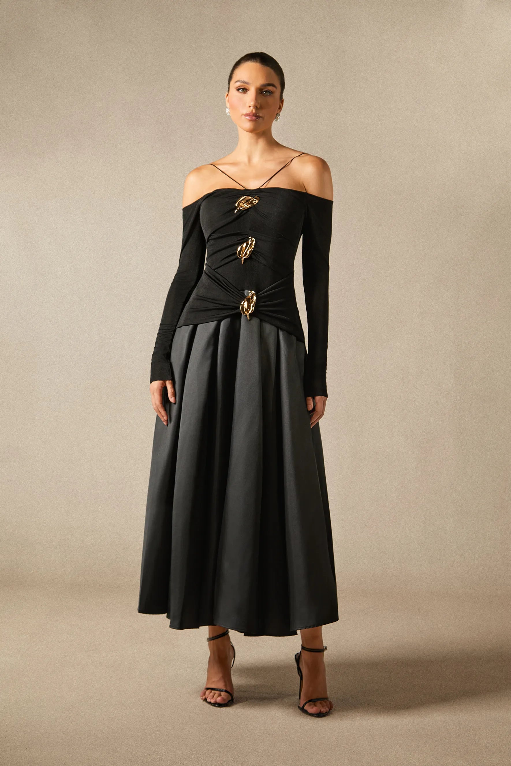 Katherine - Off-Shoulder Strap Maxi Dress