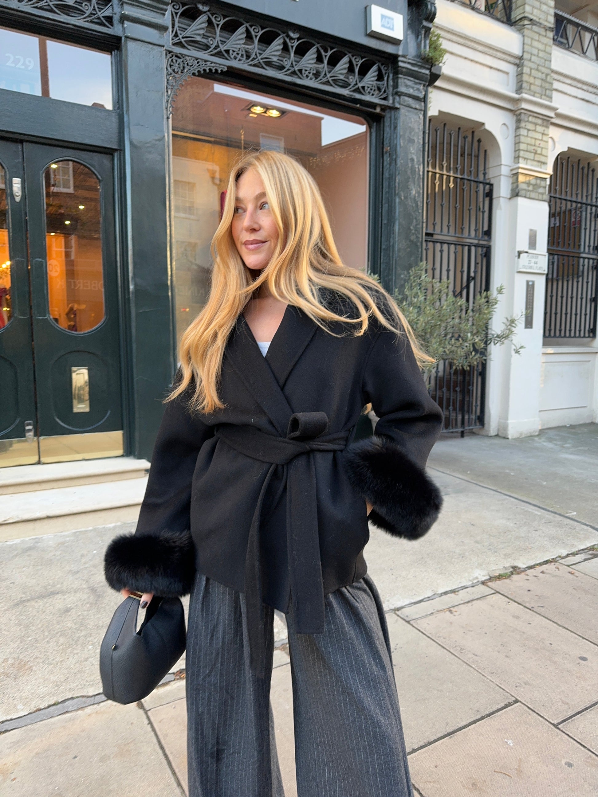 The Megeve Wool Coat - Black