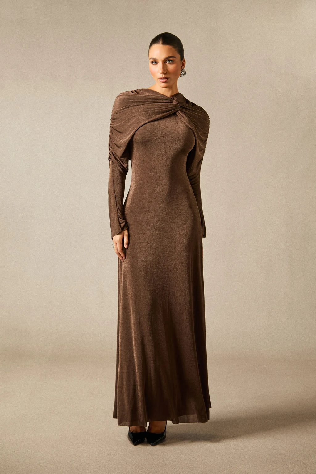 Virginia - Brown Velvet Long Sleeve Maxi Dress