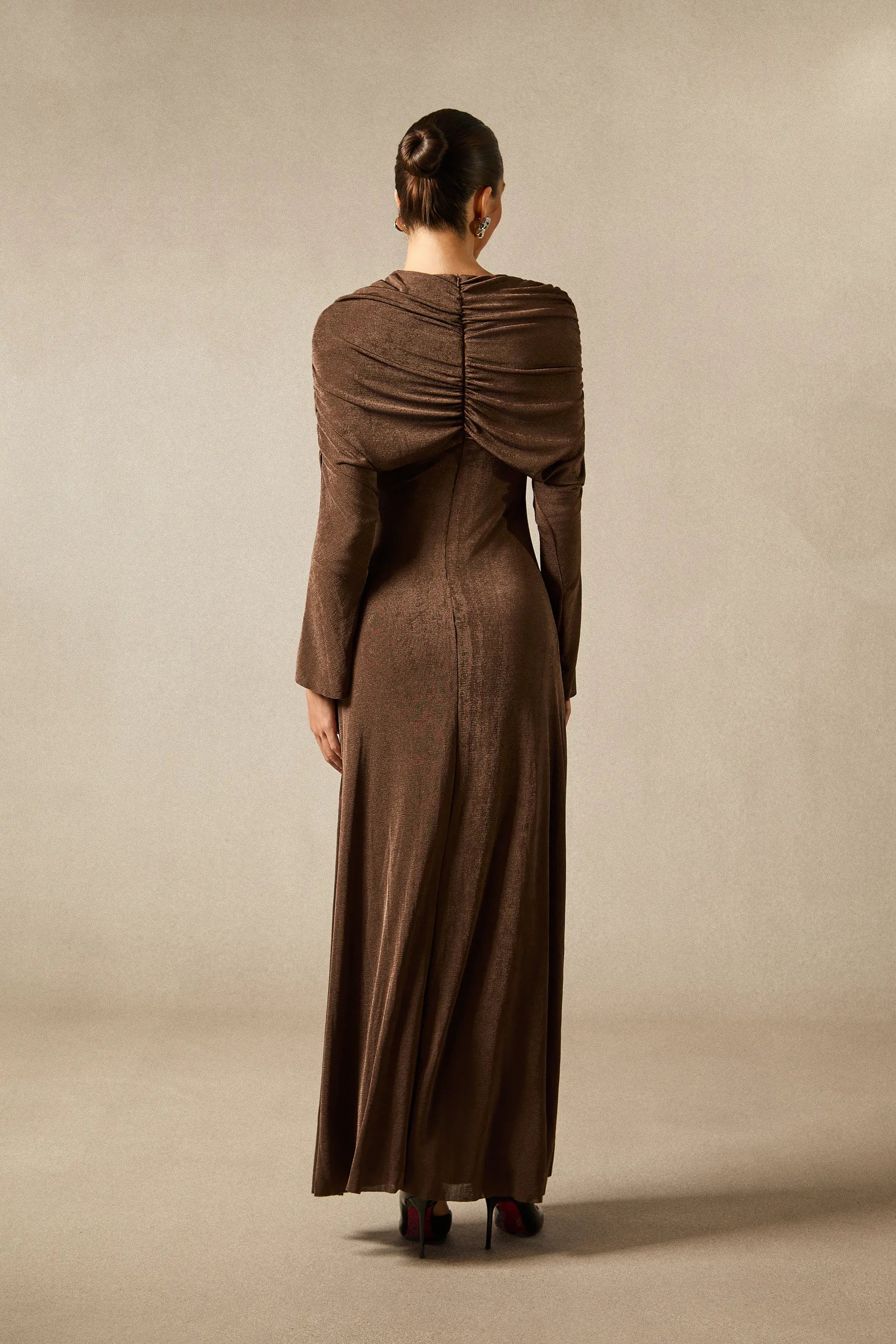 Virginia - Brown Velvet Long Sleeve Maxi Dress