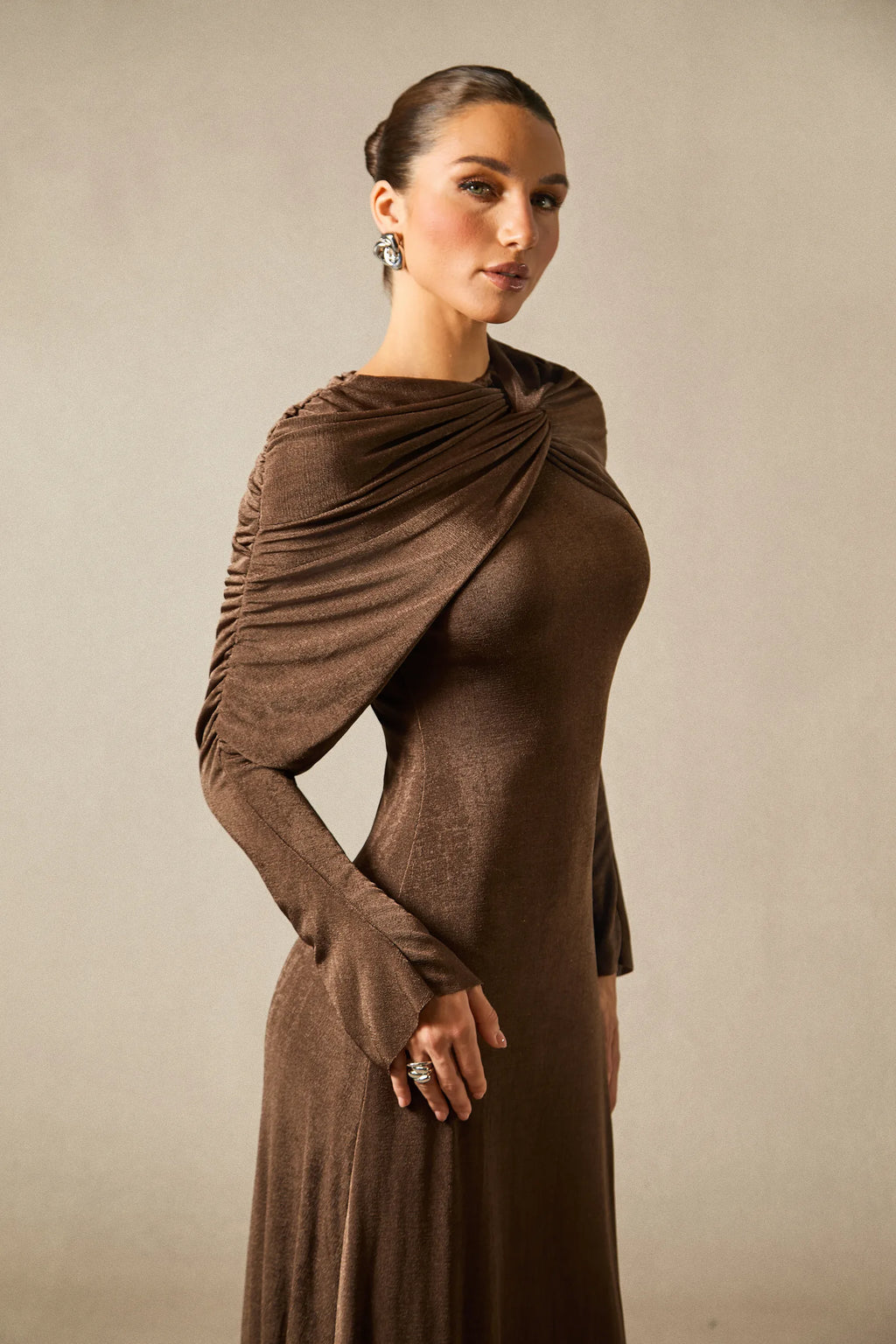 Virginia - Brown Velvet Long Sleeve Maxi Dress
