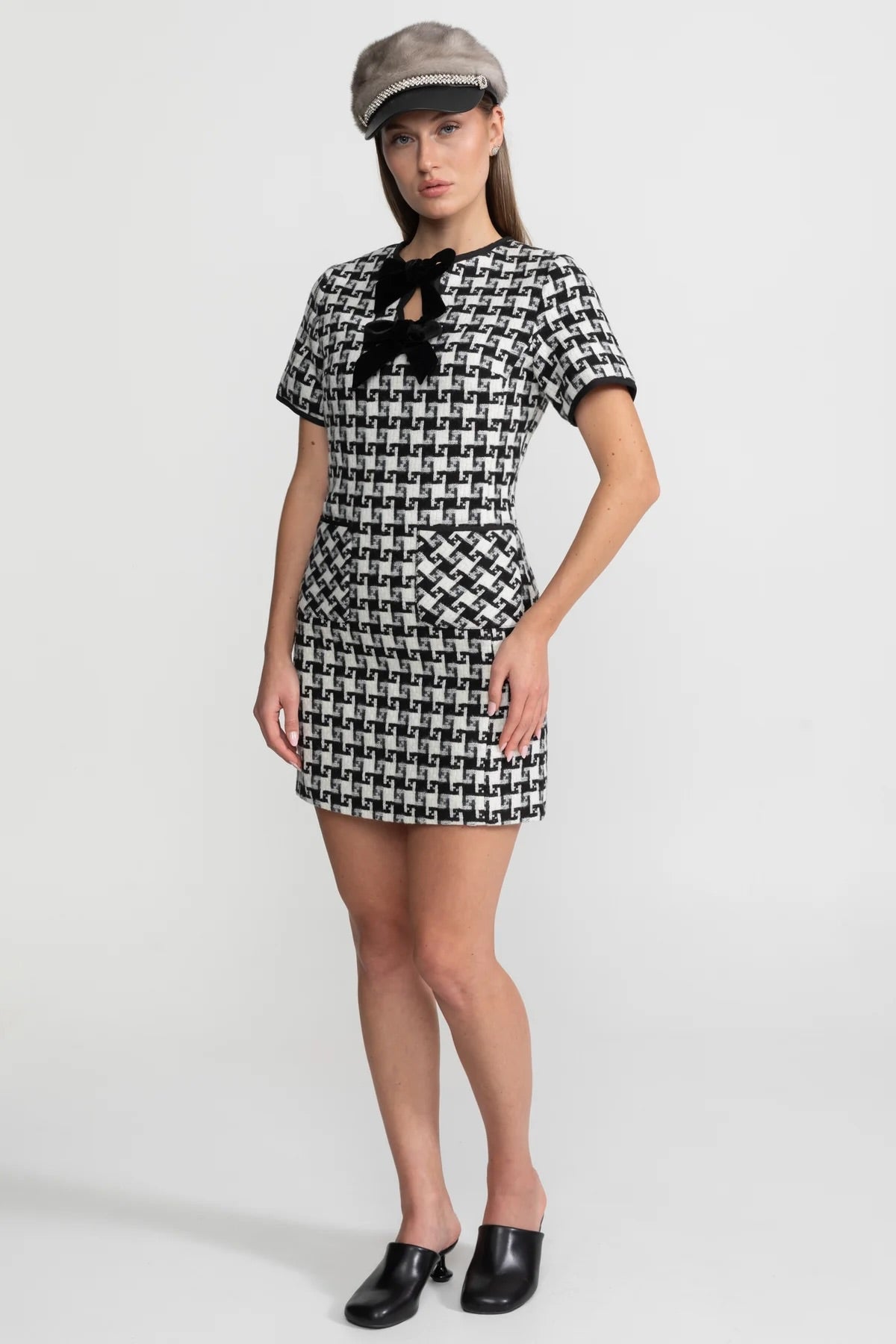 Velvet Bow Tweed Mini Dress With Check Pattern – Black And White
