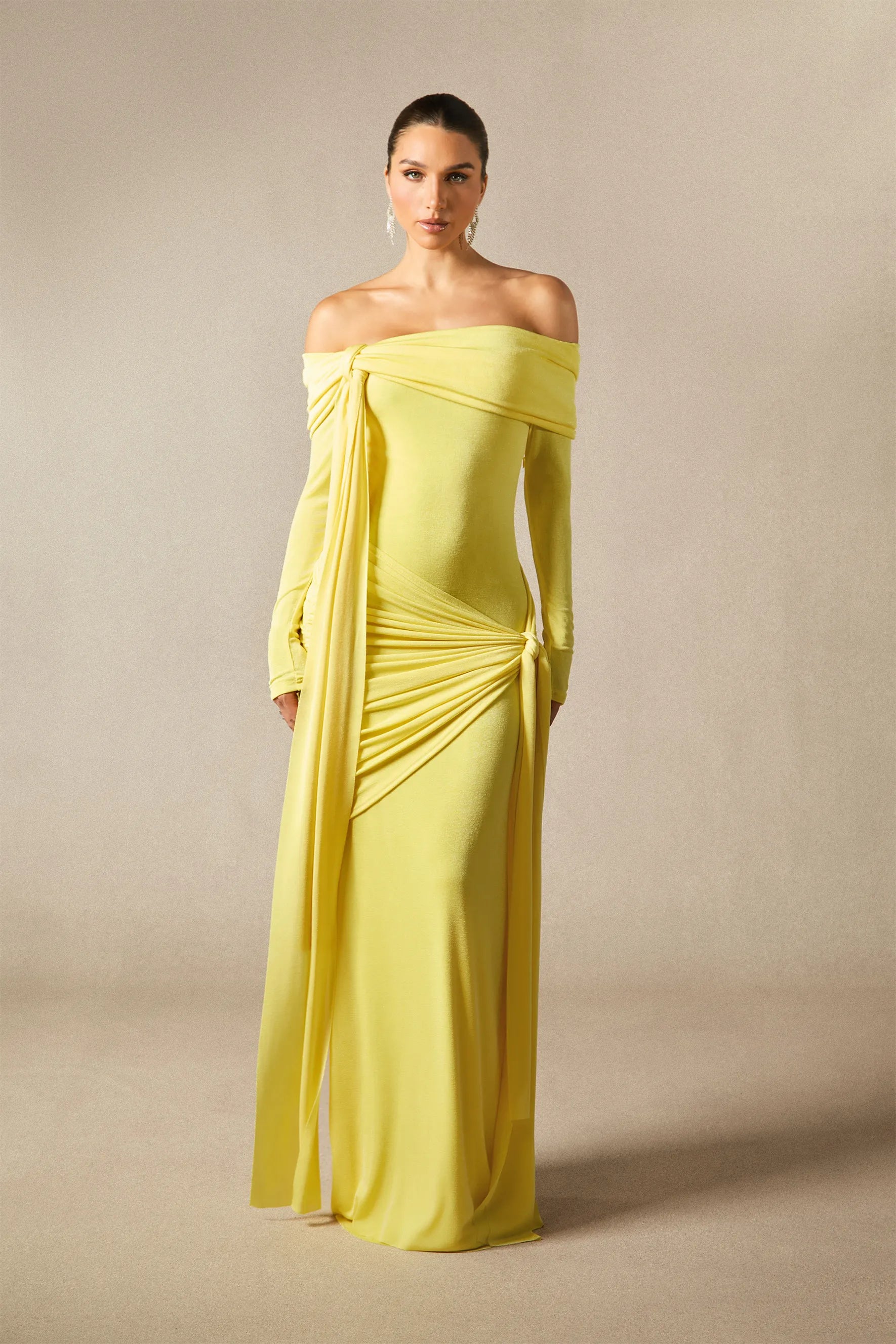 Corinne - Off-Shoulder Knot Detail Maxi Dress