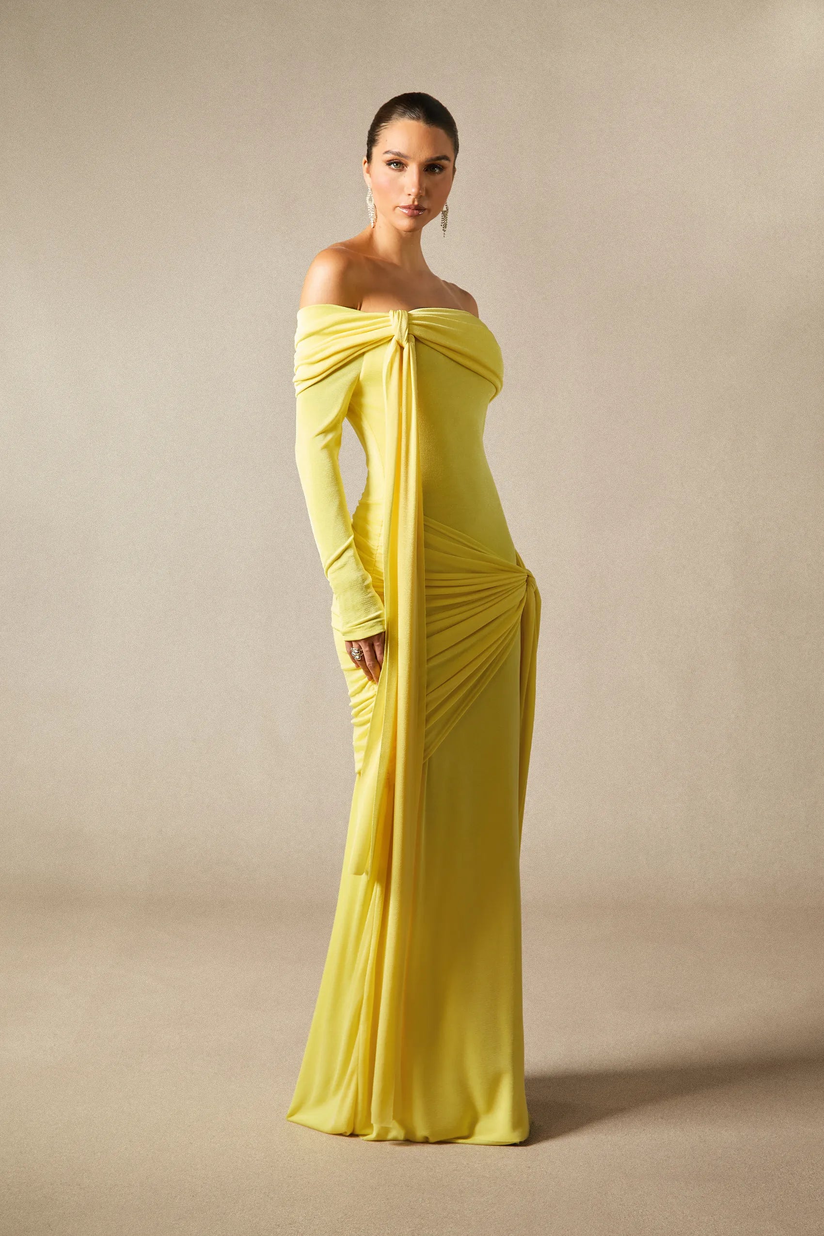Corinne - Off-Shoulder Knot Detail Maxi Dress