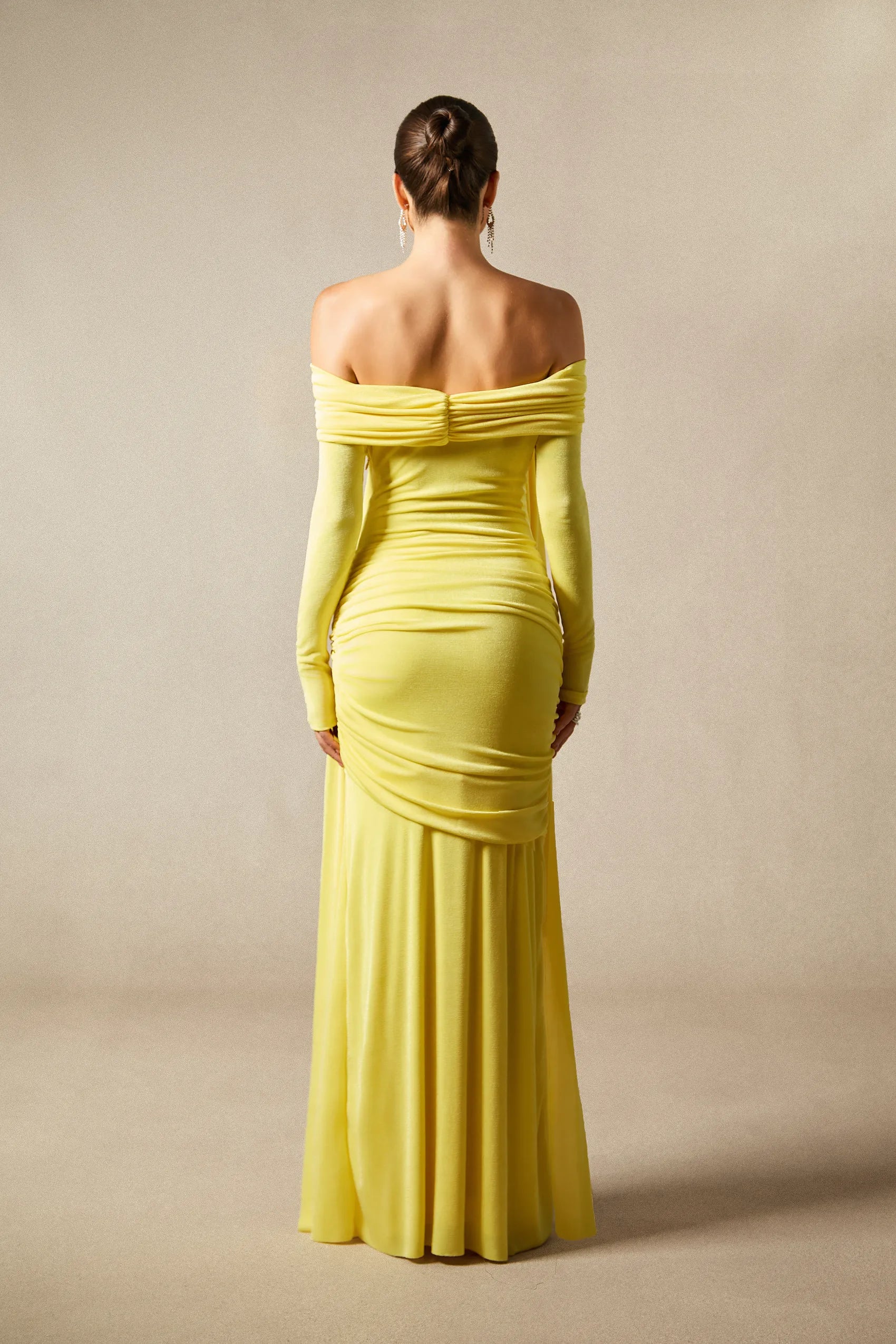 Corinne - Off-Shoulder Knot Detail Maxi Dress