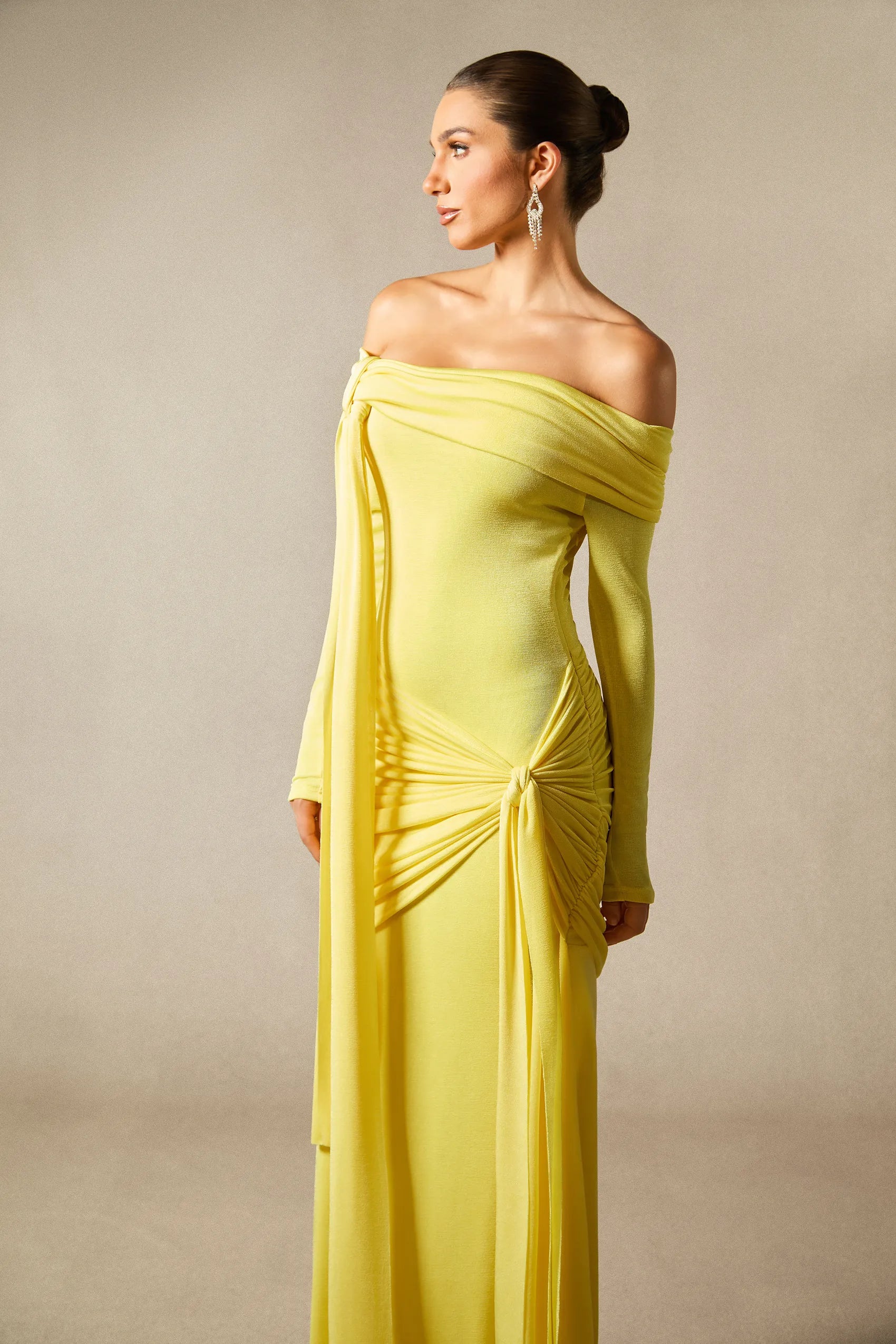 Corinne - Off-Shoulder Knot Detail Maxi Dress