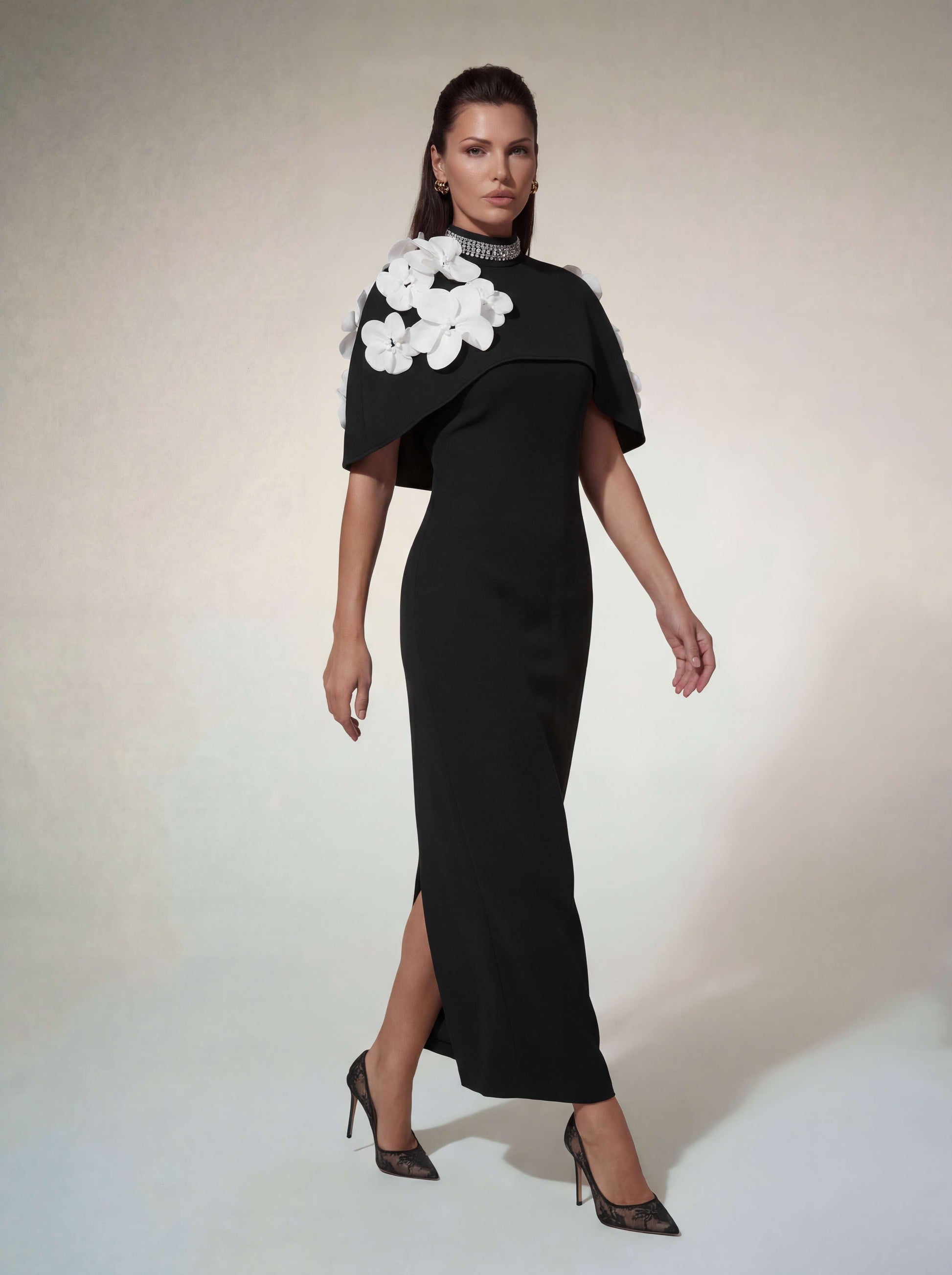 Alsatia Cape Sleeve Flower Maxi Dress