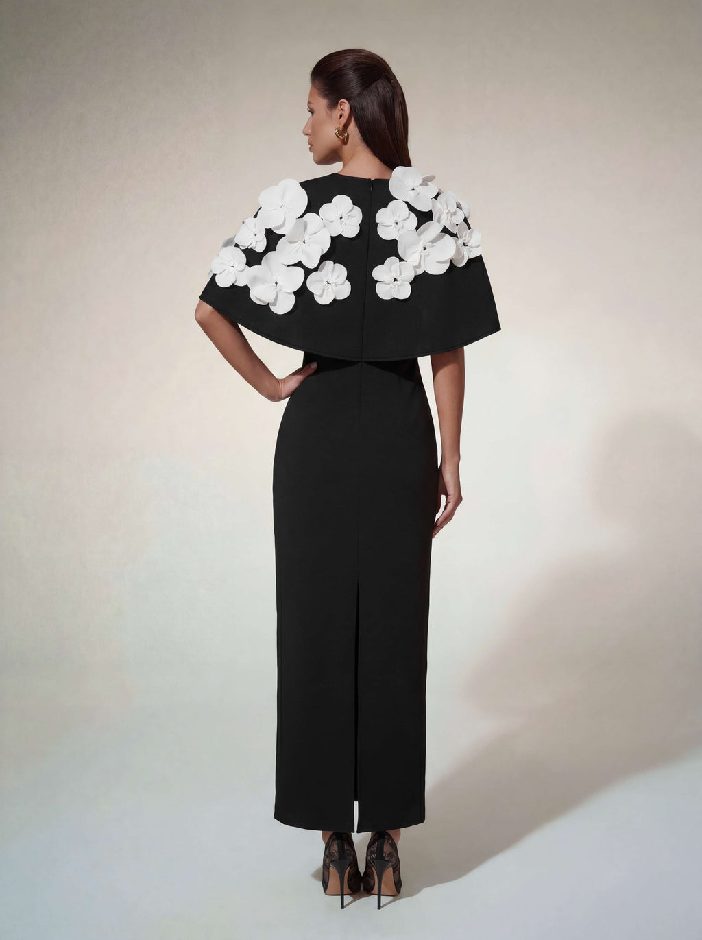 Alsatia Cape Sleeve Flower Maxi Dress