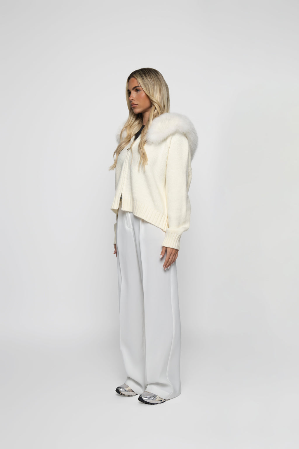 The d'Ampezzo Cardigan - White