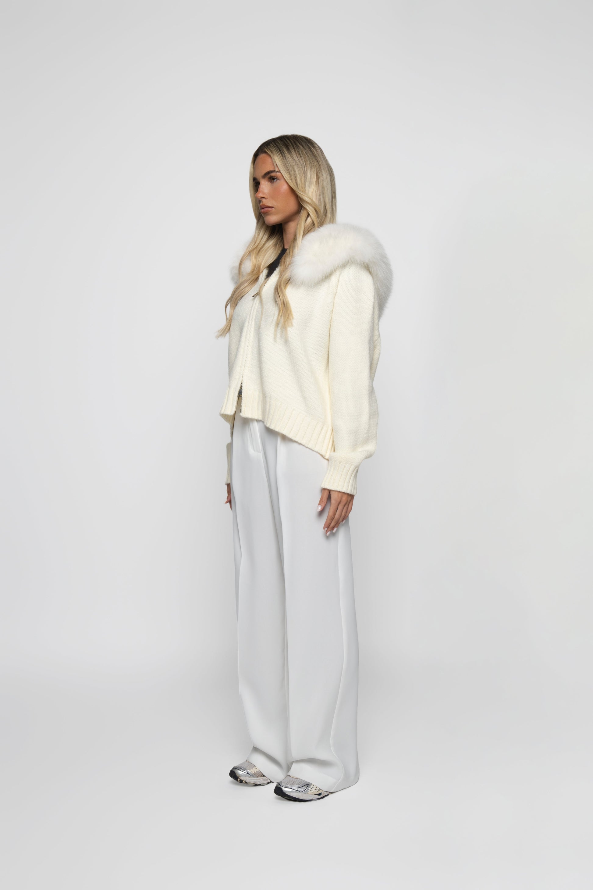 The d'Ampezzo Cardigan - White