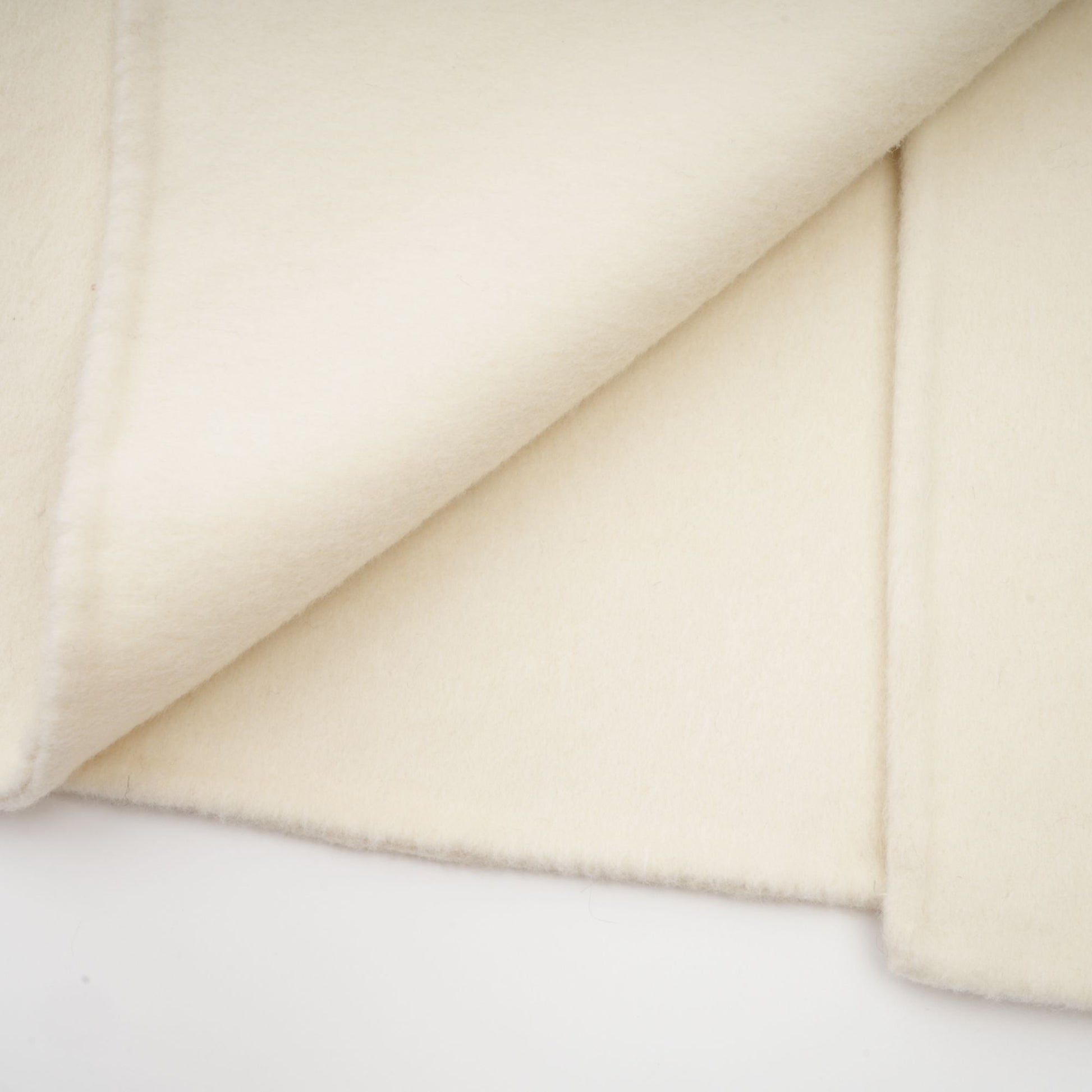 Leila - White Wool fur Bowknot Coat