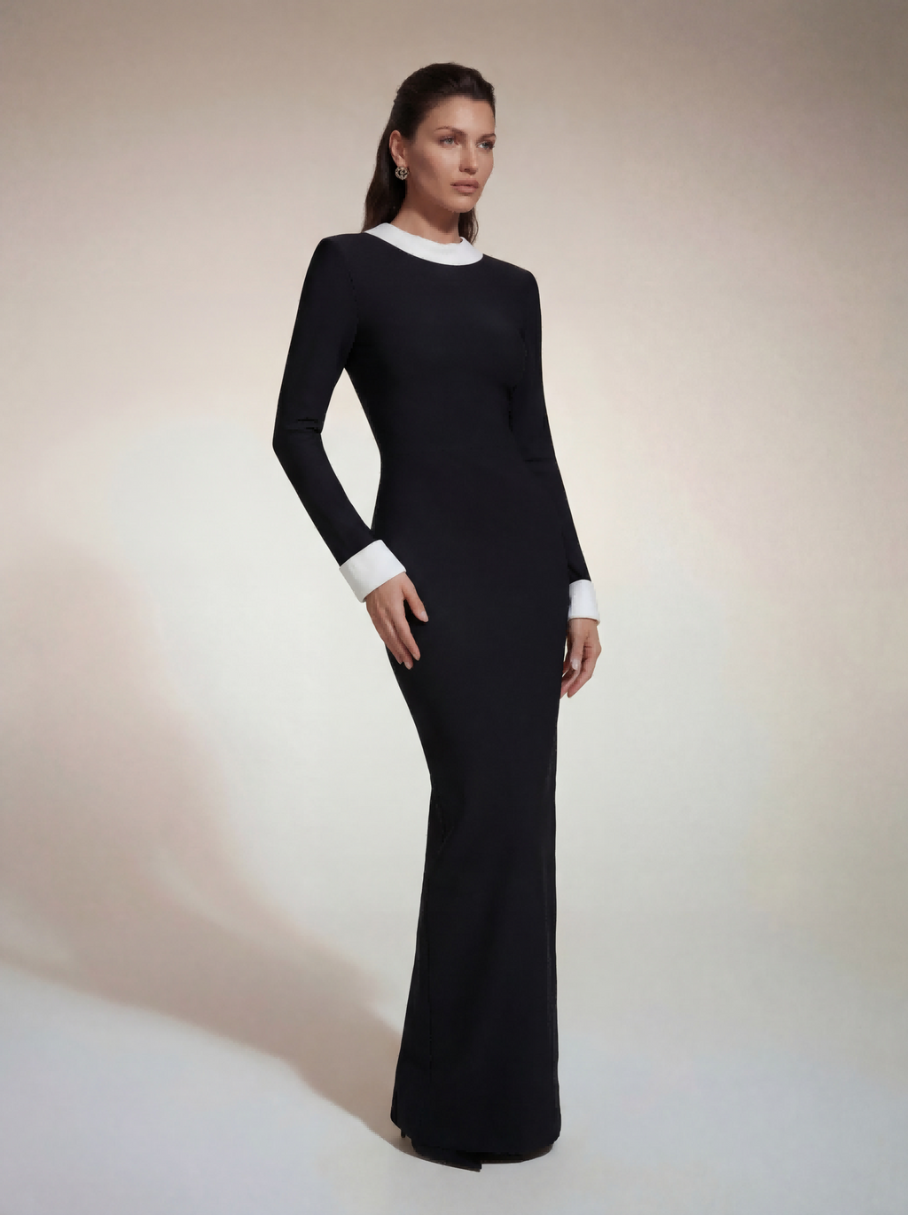 Hyrith Long Sleeve Bandage Maxi Dress