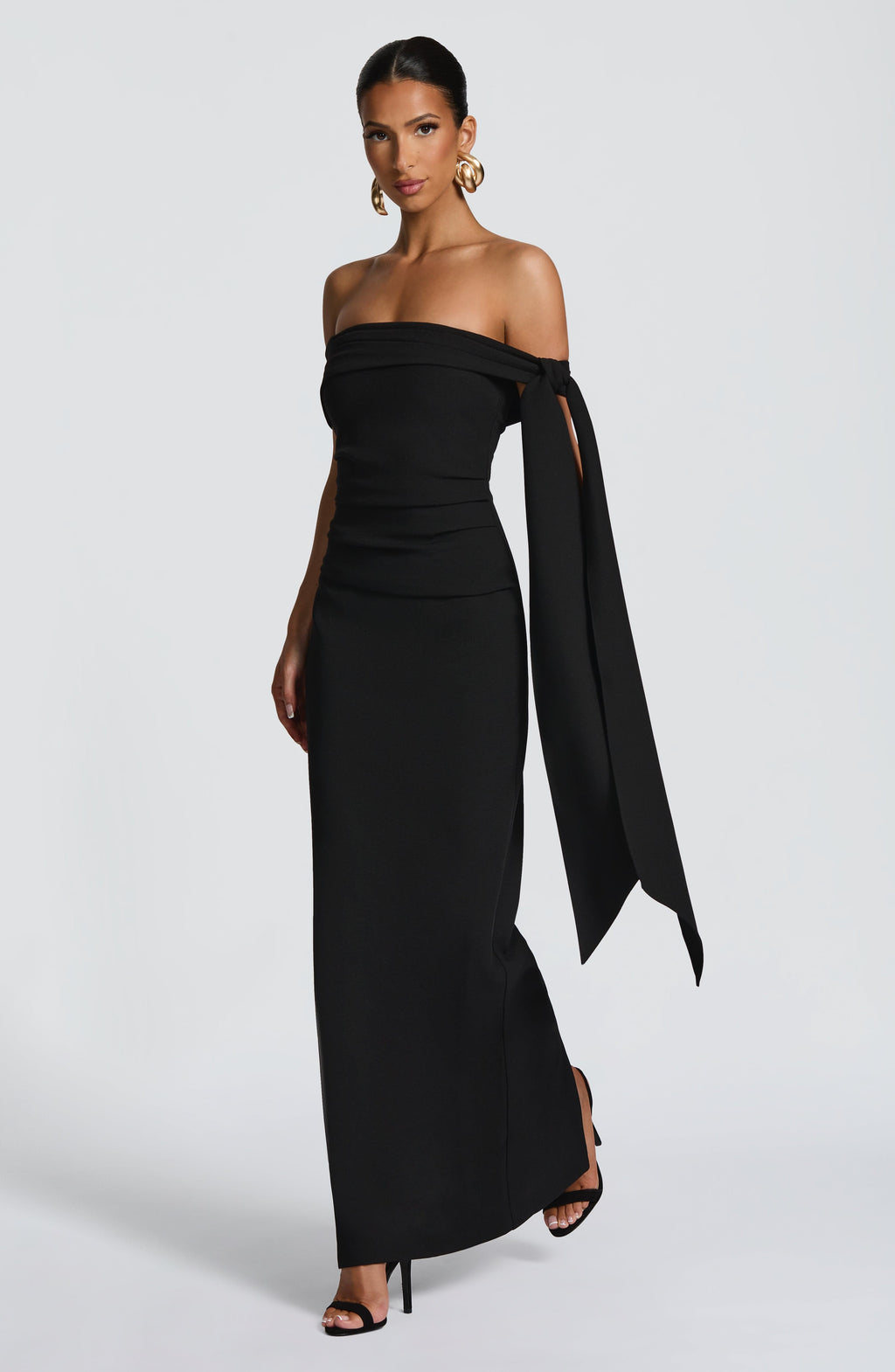 Mona - Black Maxi Dress