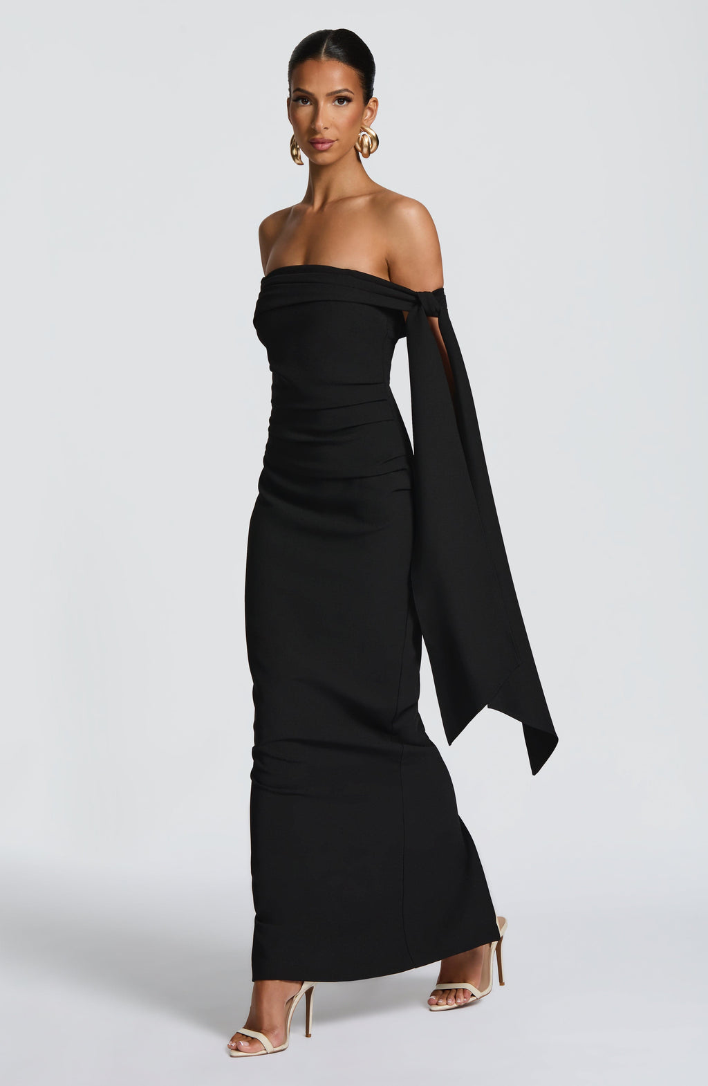 Mona - Black Maxi Dress