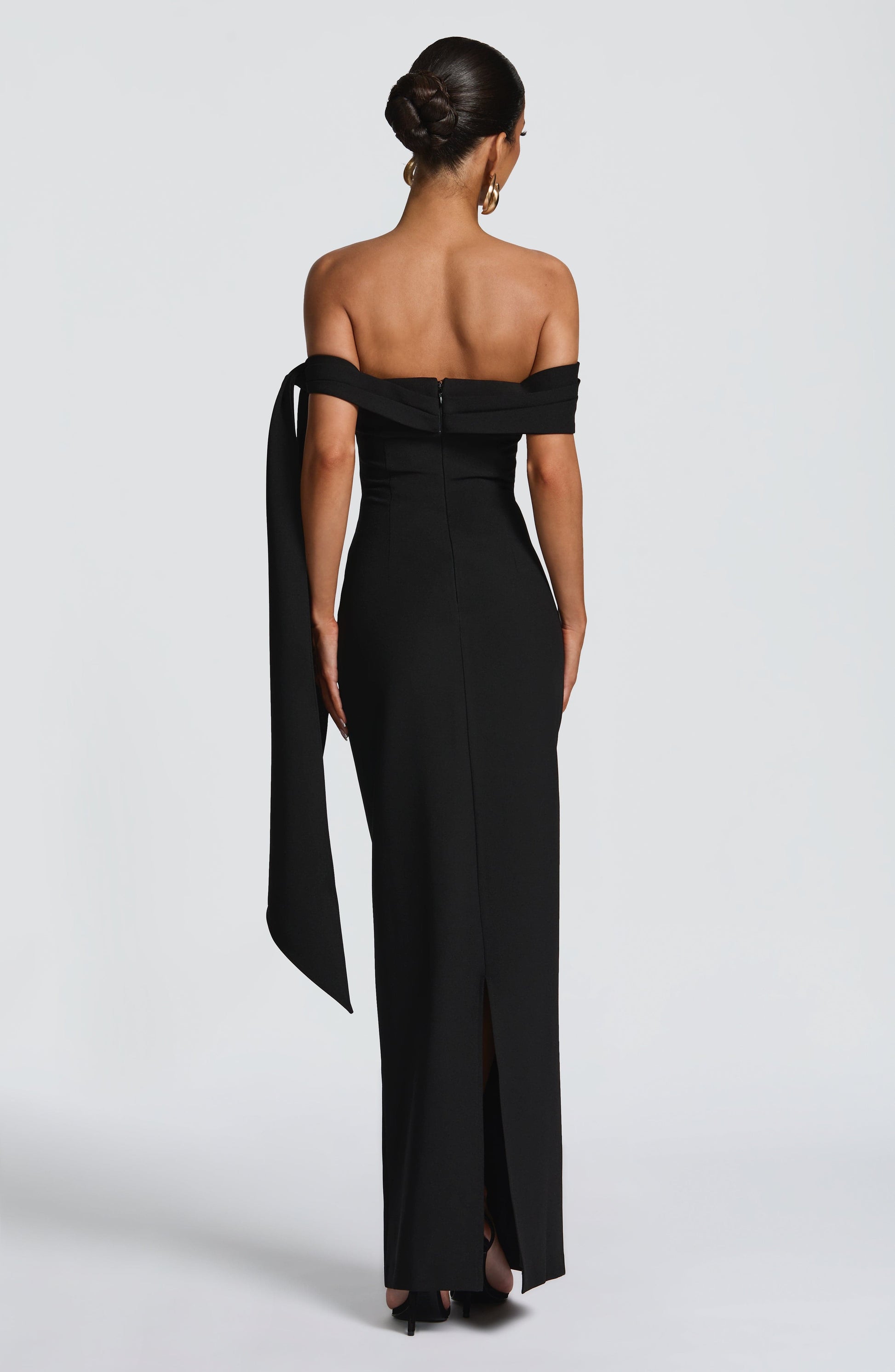 Mona - Black Maxi Dress