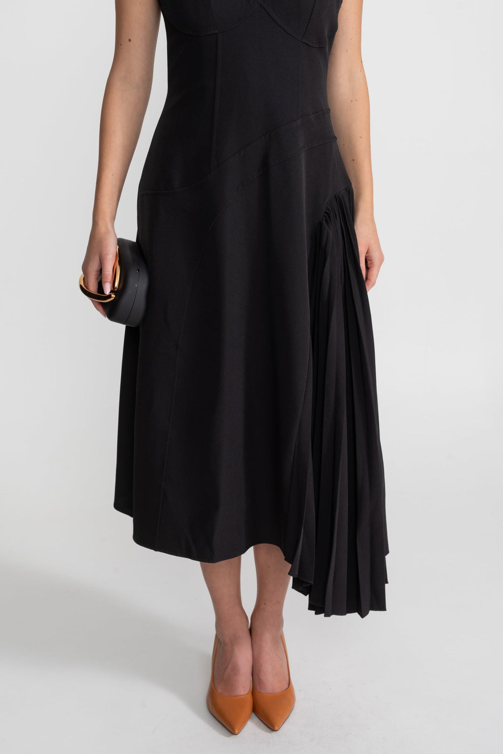 Pleated Halter Midi Dress With Keyhole Detail - Black