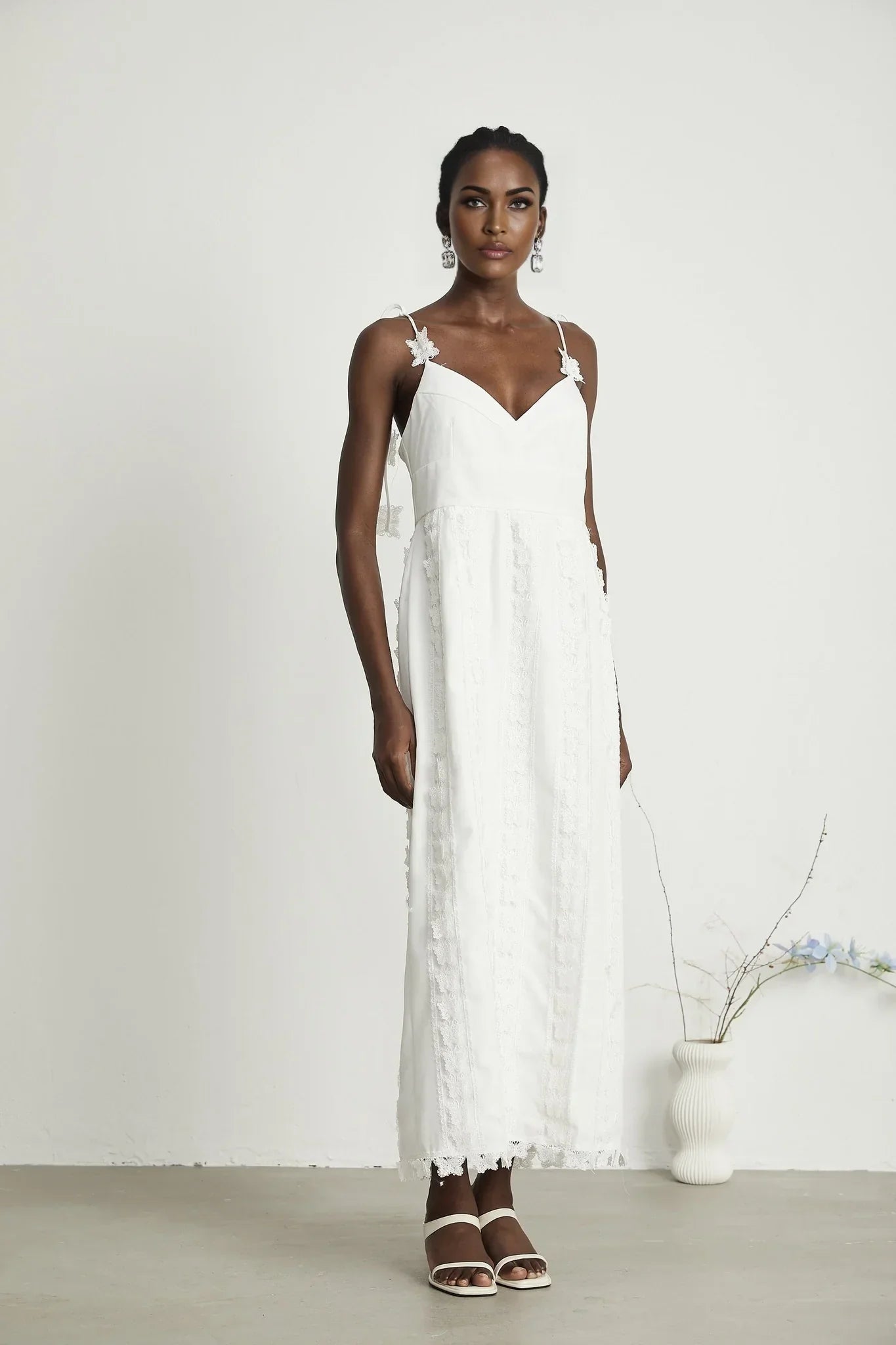 Alana - Lace Butterfly Embroidered Midi Dress