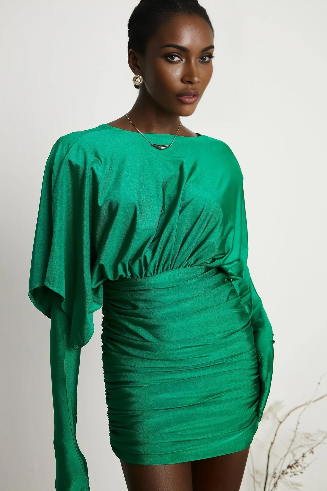 Alba - V-Neck Gloves Set Mini Dress